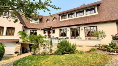 /international/fr/la-celle-st-cloud-ile-de-france-310100057960/