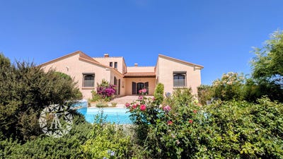 /international/fr/montesquieu-des-alberes-languedoc-roussillon-310106606097/
