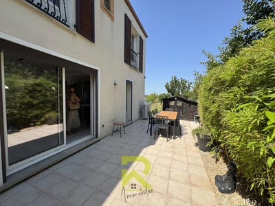 /international/fr/abeilhan-languedoc-roussillon-310109078897/