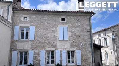 /international/fr/bourg-charente-charente-310108210929/