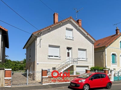 /international/fr/montlucon-auvergne-310108839448/