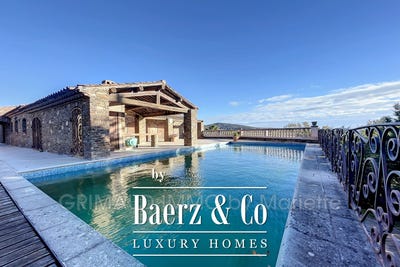 /international/fr/grimaud-provence-alpes-cote-d-azur-120093267985/
