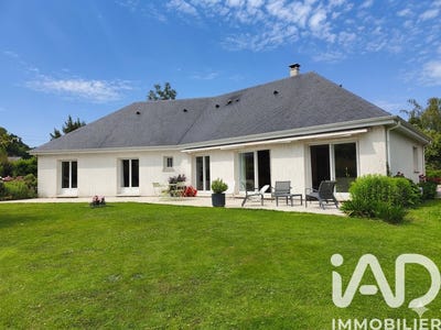 /international/fr/notre-dame-du-bec-upper-normandy-310106423275/