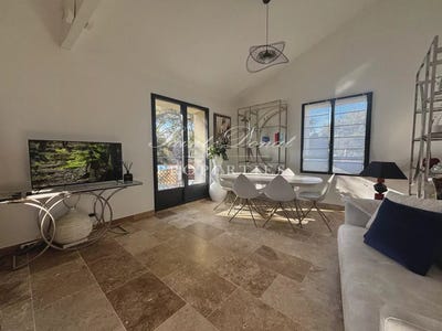 /international/fr/mougins-provence-alpes-cote-d-azur-310100760528/