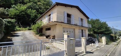 /international/fr/foix-midi-pyrenees-310101534557/?lang=en