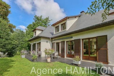 /international/fr/l-etang-la-ville-ile-de-france-310101384428/