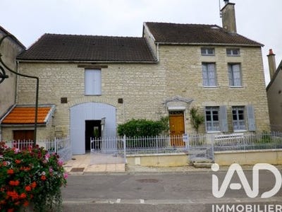 /international/fr/essoyes-ardennes-310105337339/