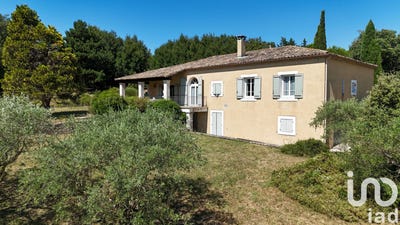 /international/fr/rochefort-du-gard-languedoc-roussillon-310100717222/?lang=zh-tw