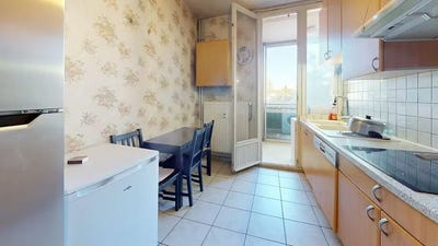 /international/fr/rue-christian-lacouture-bron-rhone-310107521853/