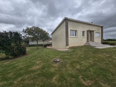 /international/fr/saulges-pays-de-la-loire-310108756137/