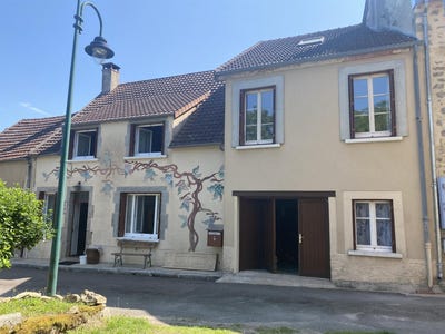 /international/fr/lormes-burgundy-310102912464/