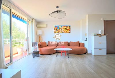 /international/fr/hyeres-provence-alpes-cote-d-azur-310109126793/