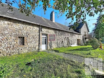 /international/fr/chailland-pays-de-la-loire-310107530415/