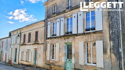 /international/fr/neuvicq-le-chateau-charente-310108599244/