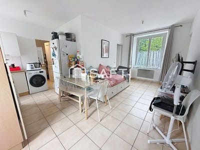 /international/fr/senlis-picardie-310108650275/