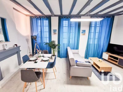 /international/fr/saintes-charente-310100787940/