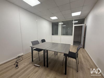 /international/fr/compiegne-picardie-310106991661/