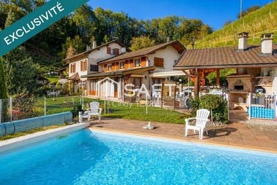 /international/fr/villages-du-lac-de-paladru-rhone-310107649742/