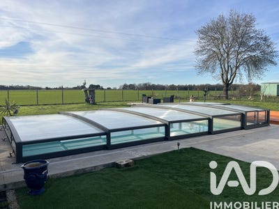 /international/fr/saint-romain-de-benet-charente-310106422865/