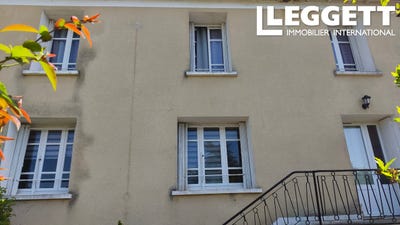 /international/fr/chateau-garnier-charente-310105715732/