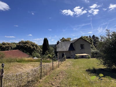 /international/fr/la-croisille-sur-briance-limousin-310109094339/?lang=id