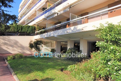 /international/fr/antibes-provence-alpes-cote-d-azur-310101133787/