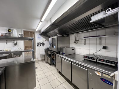 /international/fr/saint-amour-bellevue-burgundy-310098169541/