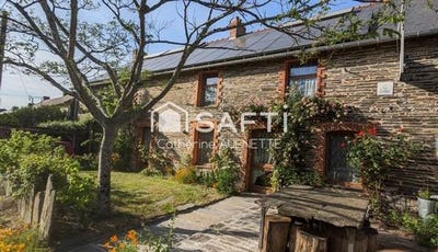 /international/fr/la-chapelle-de-brain-brittany-310119867958/