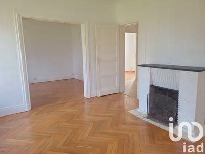 /international/fr/port-jerome-sur-seine-upper-normandy-310098578555/