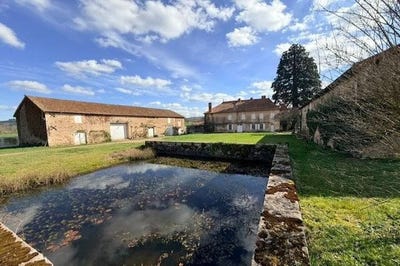 /international/fr/saint-maurice-les-chateauneuf-burgundy-310108929242/