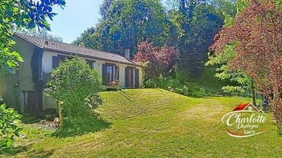 /international/fr/champagnac-de-belair-aquitaine-310103016562/
