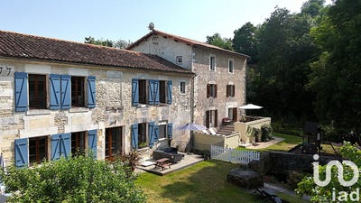 /international/fr/bourg-charente-charente-310108596936/?lang=it
