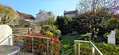 /international/fr/l-hay-les-roses-ile-de-france-310106549214/