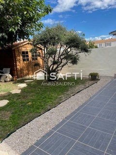 /international/fr/saint-martin-de-crau-provence-alpes-cote-d-azur-310100460780/