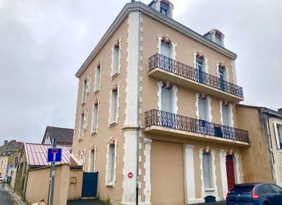 /international/fr/perigueux-aquitaine-310108328828/