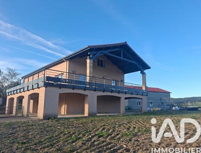 /international/fr/riotord-auvergne-310107521986/