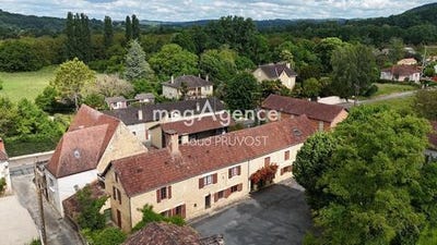 /international/fr/le-buisson-de-cadouin-aquitaine-310108216694/