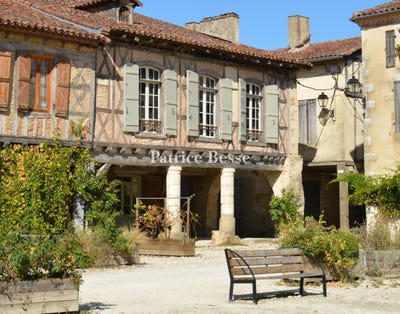 /international/fr/labastide-d-armagnac-aquitaine-310106447766/