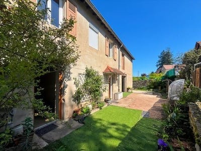 /international/fr/charolles-burgundy-310099971442/