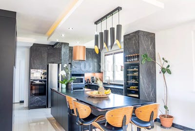 /international/fr/chens-sur-leman-rhone-310102455784/
