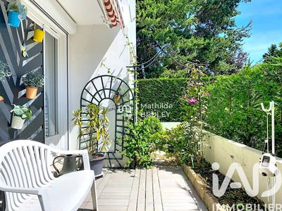 /international/fr/dourdan-ile-de-france-310108321233/