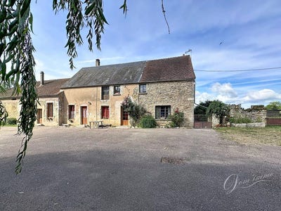 /international/fr/vic-sous-thil-burgundy-310109100551/