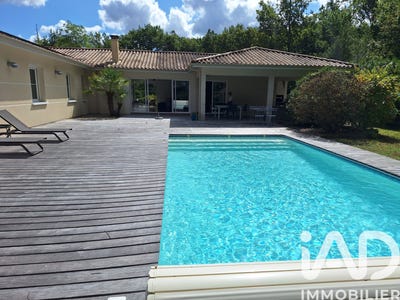 /international/fr/sainte-helene-burgundy-310106854495/