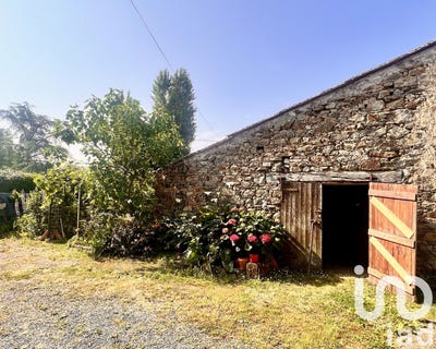 /international/fr/venansault-pays-de-la-loire-310098637240/