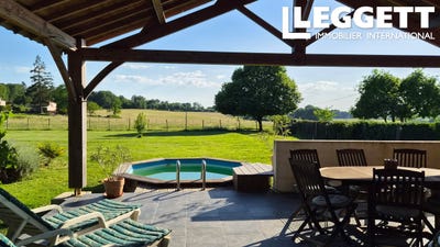 /international/fr/nontron-aquitaine-310106392020/
