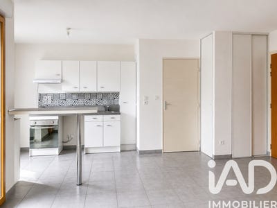 /international/fr/sainte-foy-les-lyon-rhone-310108045215/