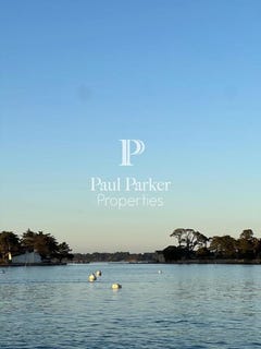 /international/fr/larmor-baden-brittany-310107534690/