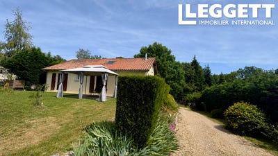 /international/fr/saint-estephe-charente-310108808721/