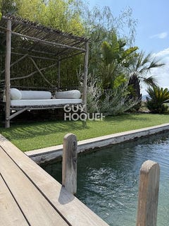 /international/fr/le-plan-de-la-tour-provence-alpes-cote-d-azur-310110264510/