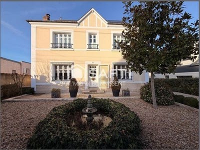 /international/fr/bourges-centre-val-de-loire-310104804771/